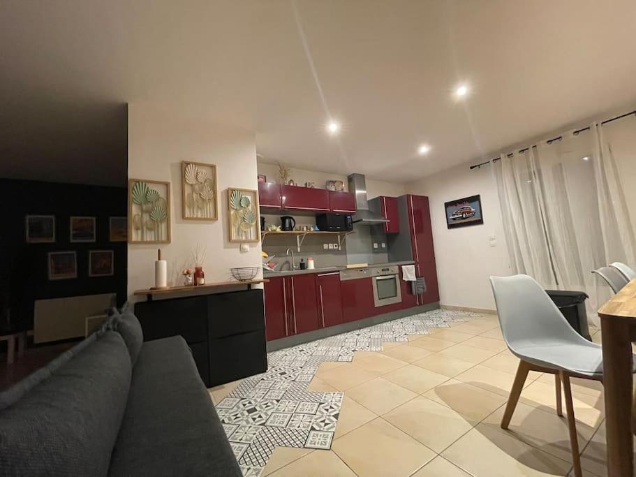 La Balneaire Maison De Standing Tout Confort Boisseuil Exteriér fotografie