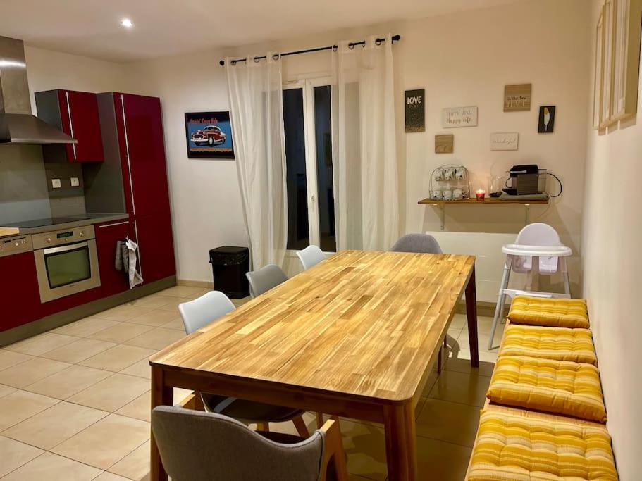La Balneaire Maison De Standing Tout Confort Boisseuil Exteriér fotografie