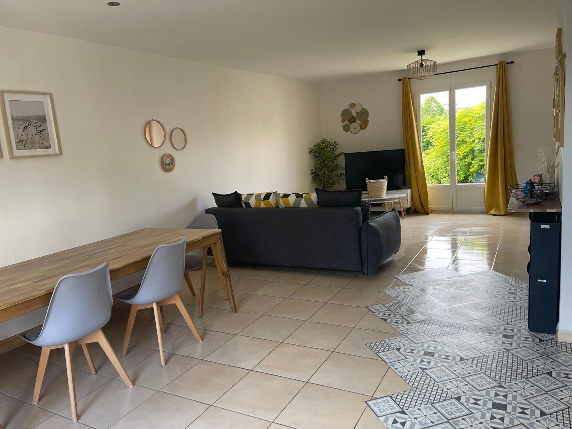 La Balneaire Maison De Standing Tout Confort Boisseuil Exteriér fotografie